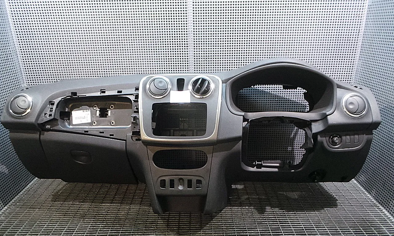 PLANSEU BORD DACIA SANDERO II 2012-2019