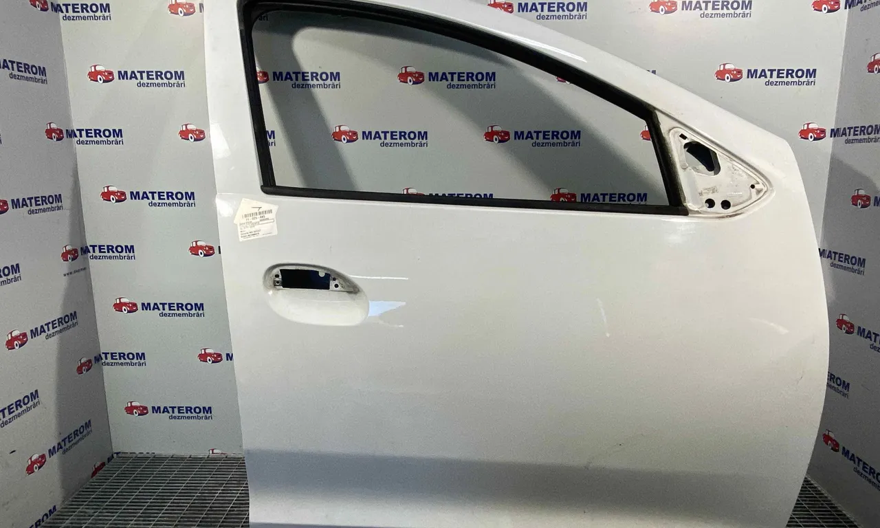 USA FATA DREAPTA DACIA SANDERO II 2012-2019