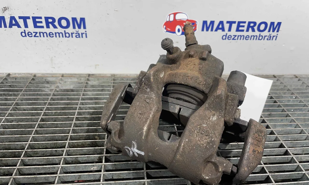 ETRIER FATA DREAPTA DACIA SANDERO II 2012-2019
