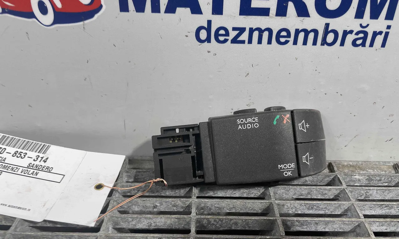 BUTOANE COMENZI VOLAN DACIA SANDERO II 2012-2019