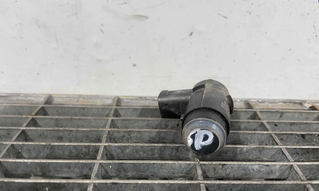 SENZOR PARCARE SPATE DACIA SANDERO II 2012-2019