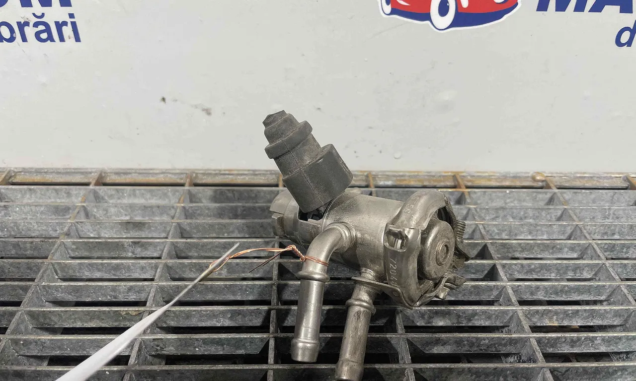 INJECTOR AD BLUE DACIA SANDERO II 2012-2023