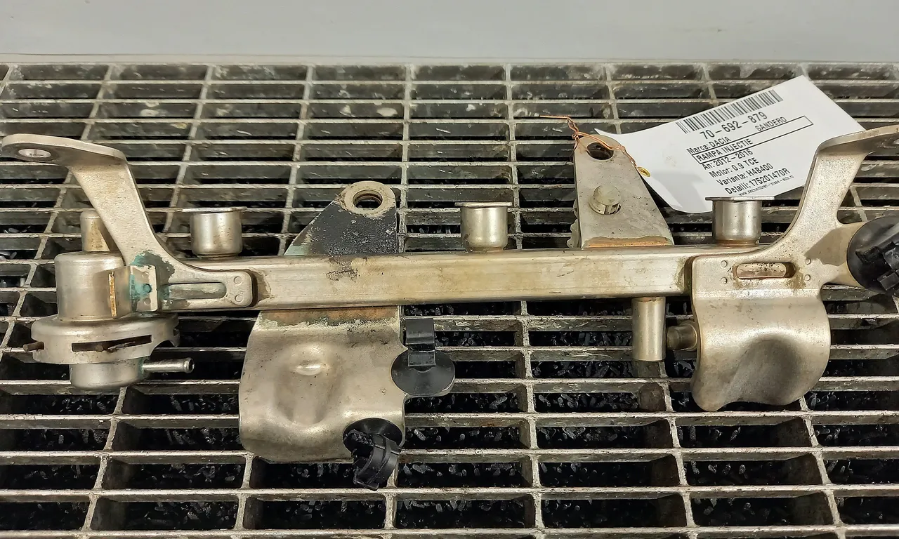 RAMPA INJECTIE DACIA SANDERO II 2012-2019