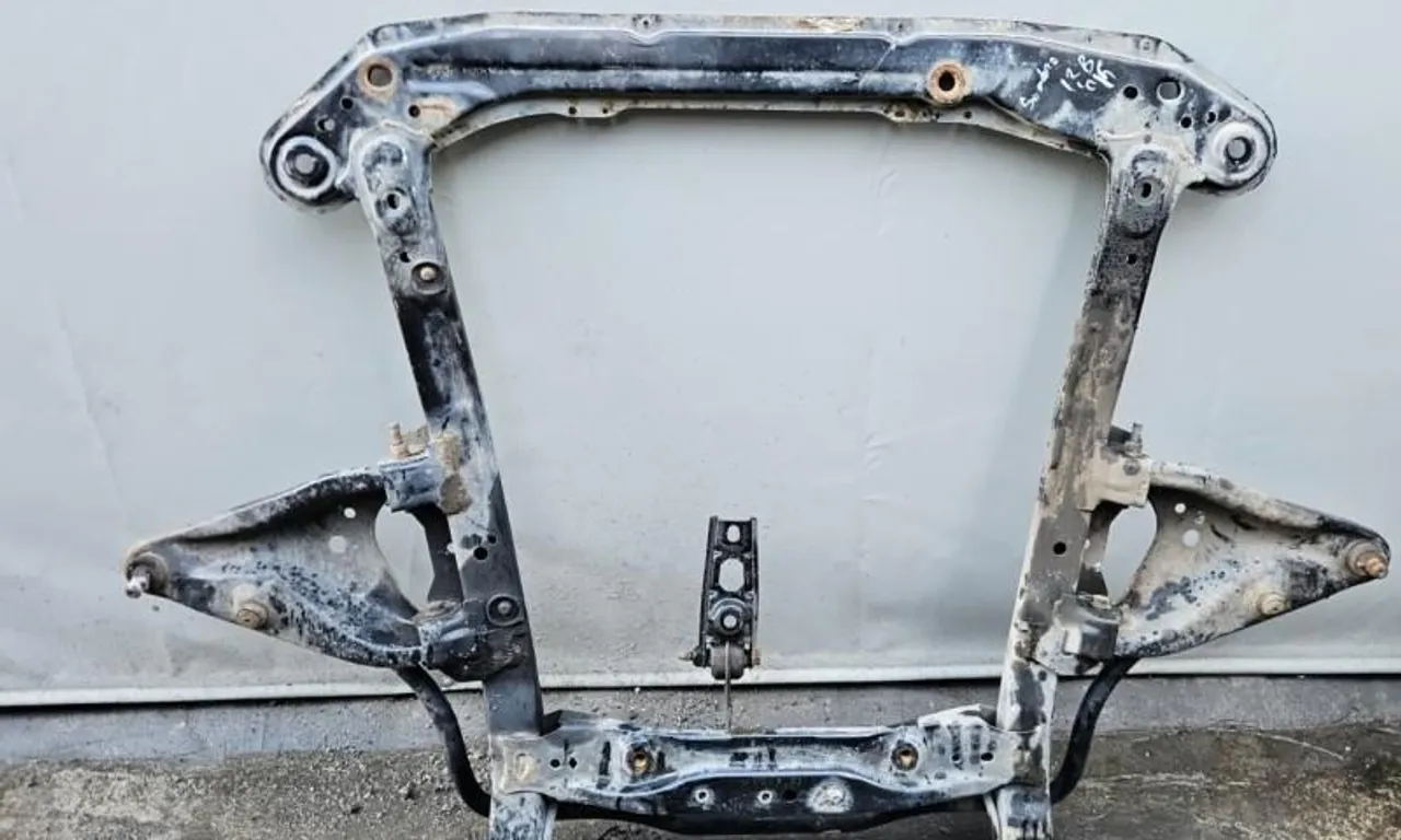 Cadru motor DACIA SANDERO II 2012-null
