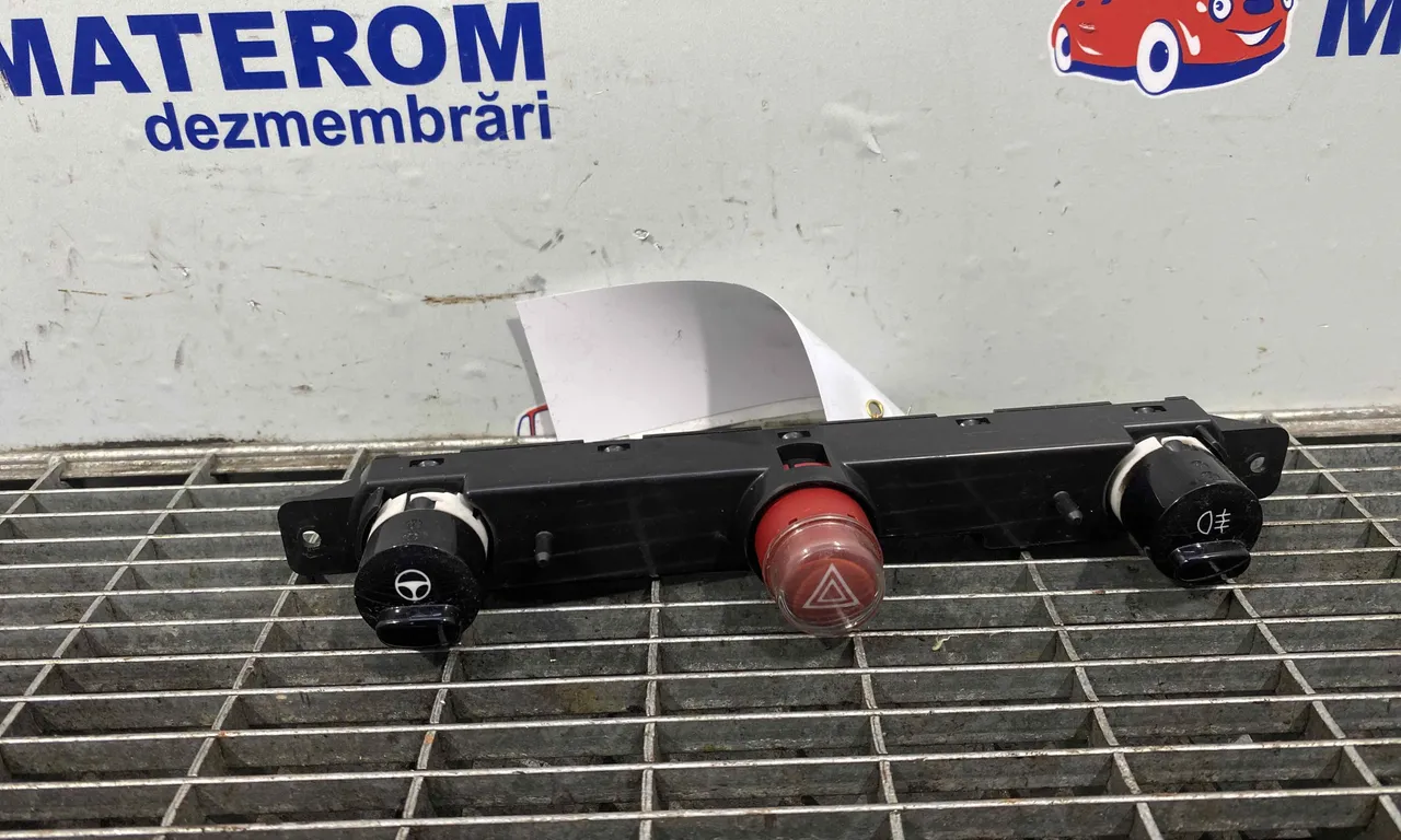 INTRERUPATOR AVARIE FIAT 500 2007-2015