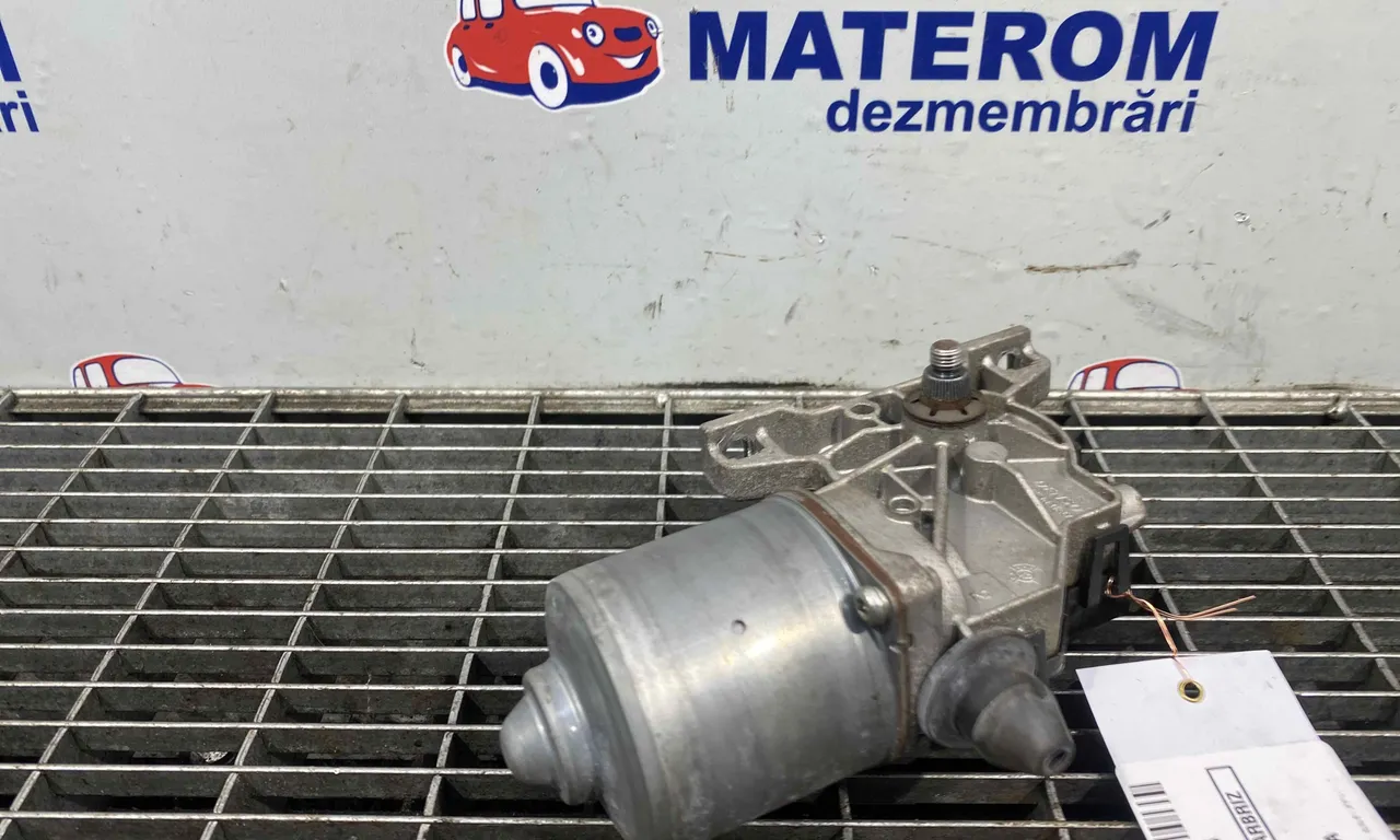 MOTORAS STERGATOR PARBRIZ FIAT 500 2007-2015