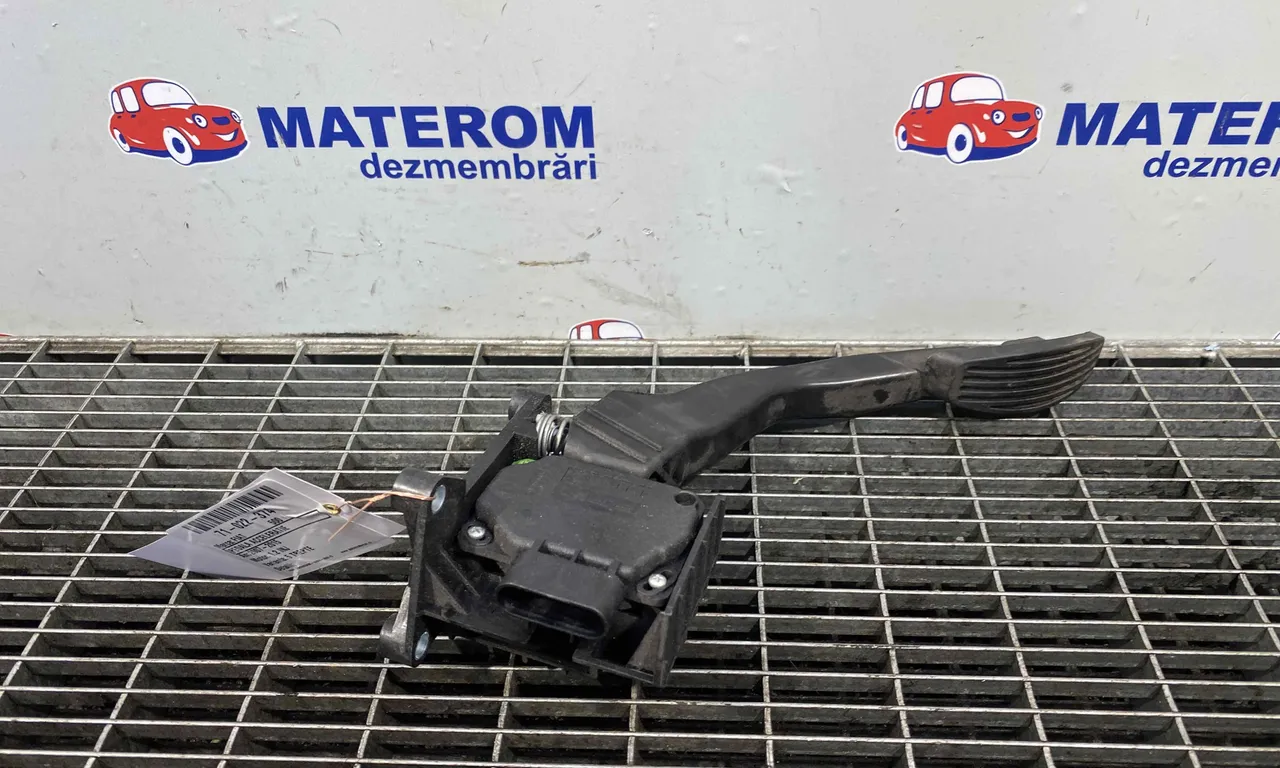 PEDALA ACCELERATIE FIAT 500 2007-2015