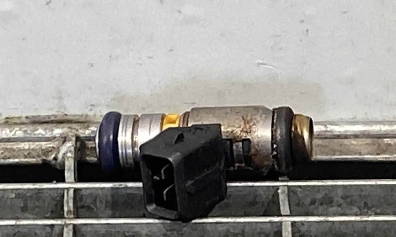 INJECTOR FIAT 500 2007-2015