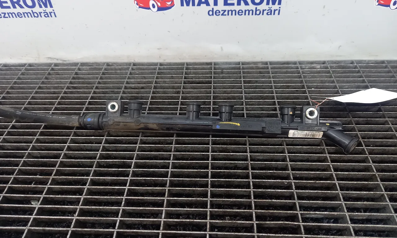 RAMPA INJECTIE FIAT 500 2007-2015