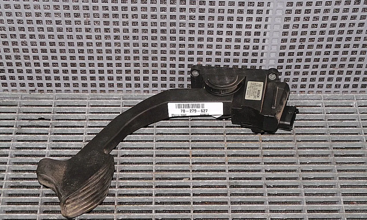 PEDALA ACCELERATIE FIAT DOBLO 2000-2010