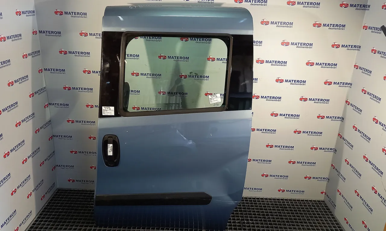 USA LATERALA FIAT DOBLO bus 2009-2023