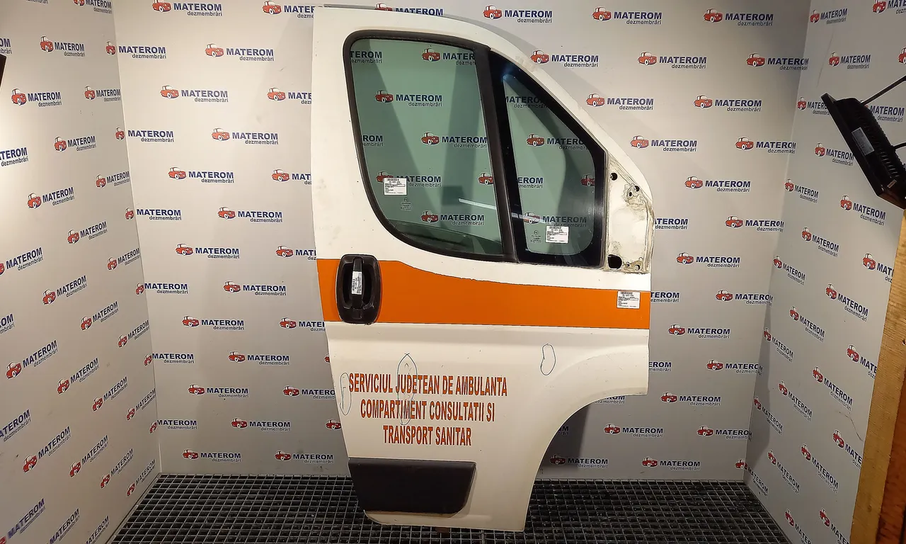 USA FATA DREAPTA FIAT DUCATO bus 2006-2014