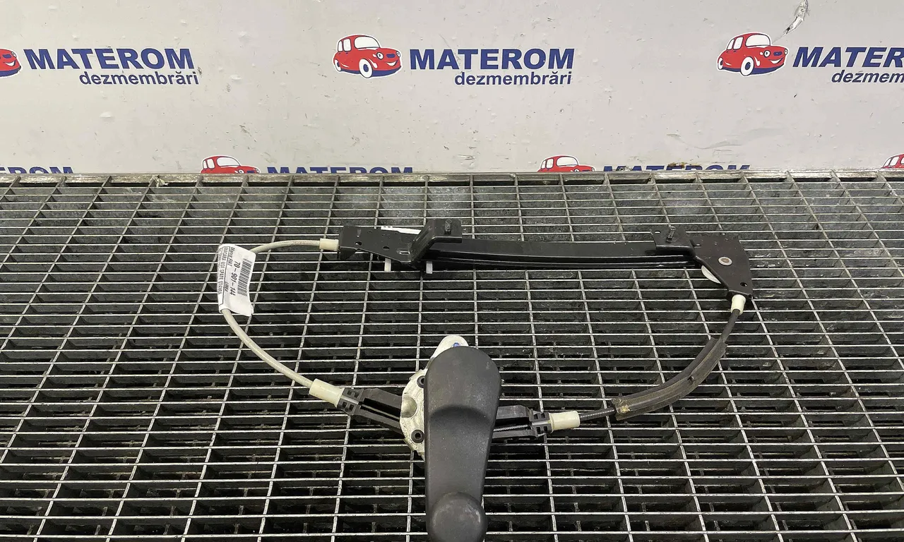 MACARA USA SPATE STANGA FIAT LINEA 2006-2012
