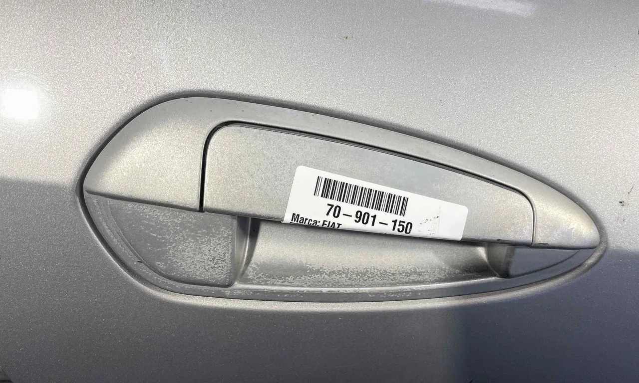 MANER USA SPATE DREAPTA FIAT LINEA 2006-2012