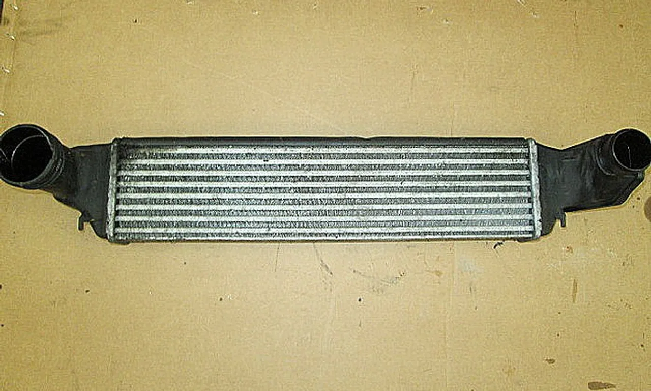 RADIATOR INTERCOOLER FIAT PUNTO 2000-2010