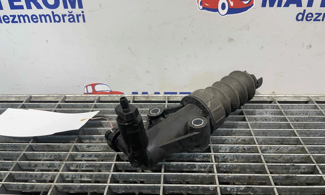 CILINDRU RECEPTOR AMBREIAJ FIAT PUNTO EVO 2008-2012