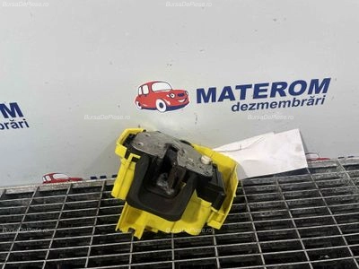 INCUIETOARE USA LATERALA FIAT QUBO 1.3 D 2008-2016 oe 1365304080, vedere frontata