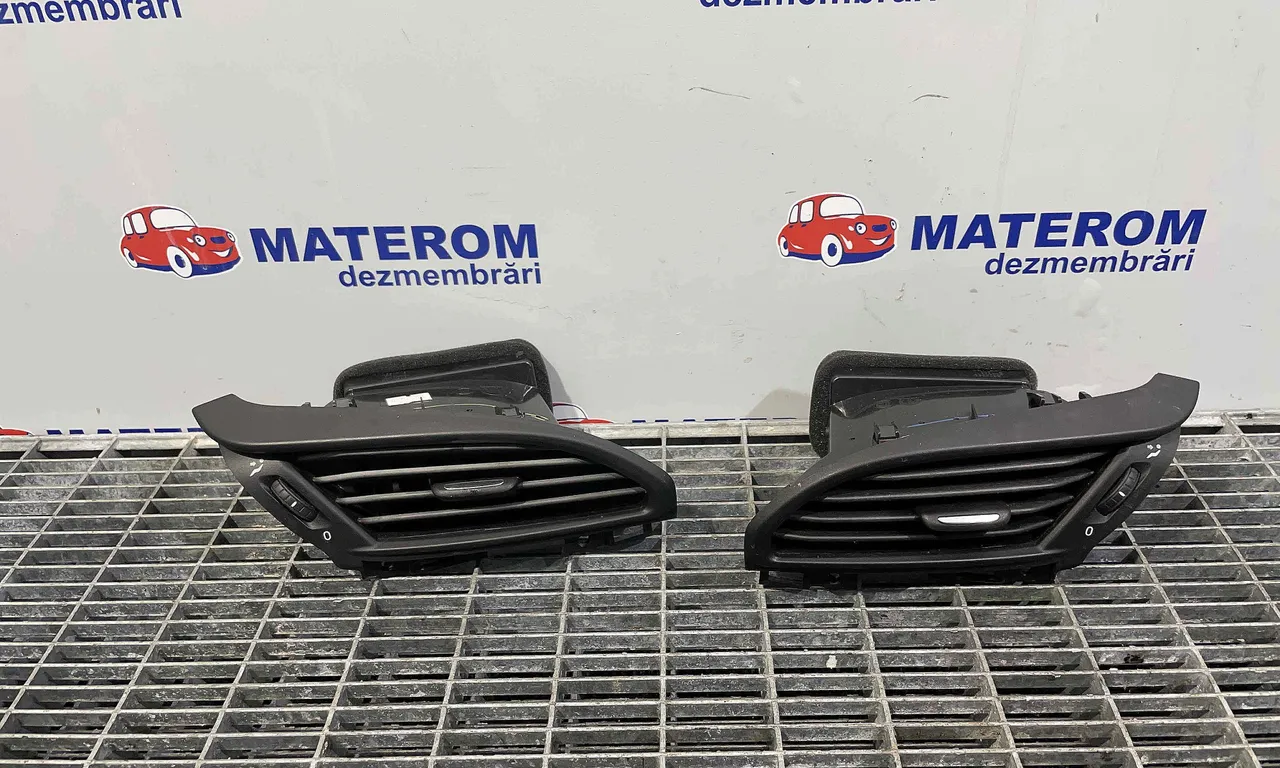 GRILA BORD FIAT TIPO 2015-2020