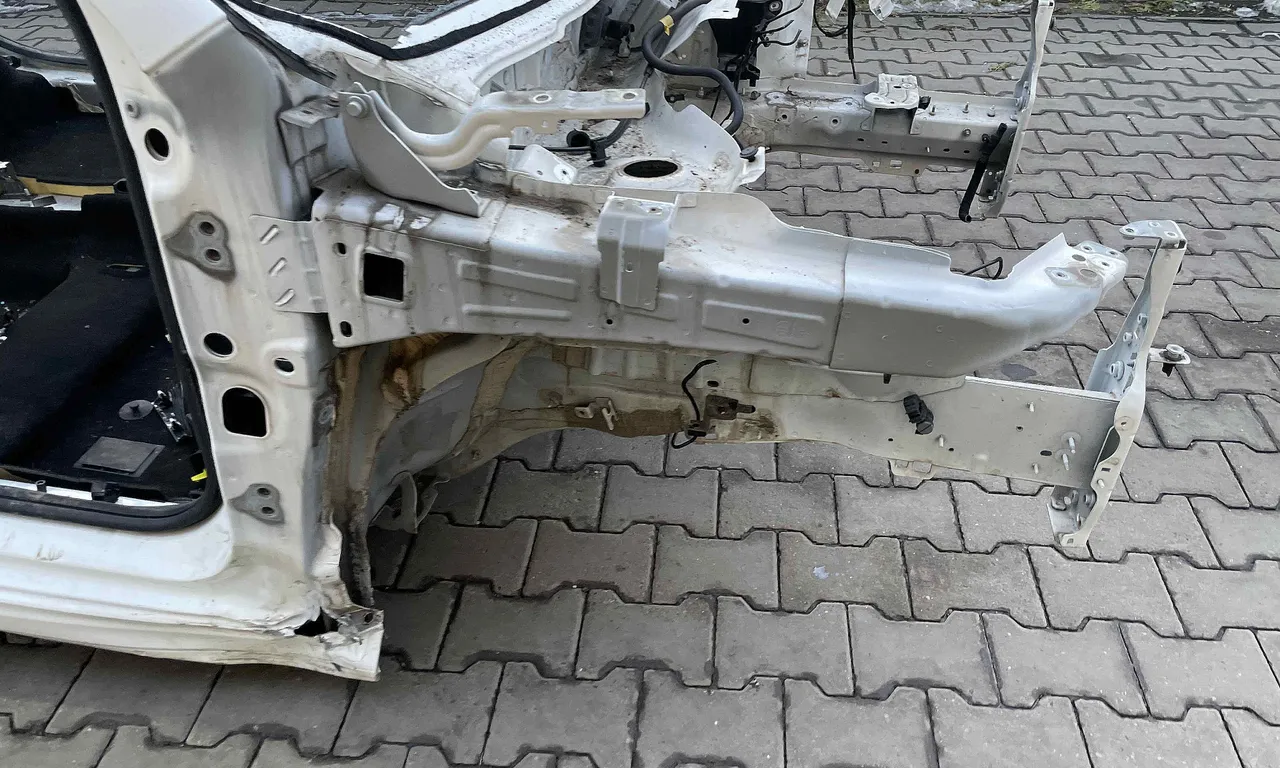 LONJERON DREAPTA FIAT TIPO 2015-2020