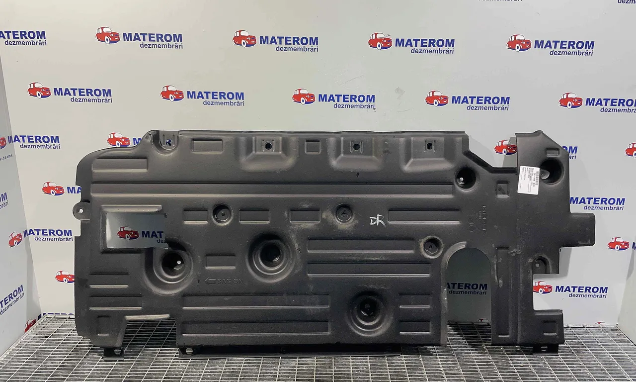 SCUT SUB MASINA FIAT TIPO 2015-2020