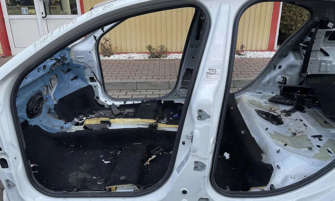 STALP MIJLOC STANGA FIAT TIPO 2015-2020