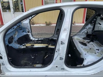 STALP MIJLOC STANGA FIAT TIPO 1.4 2015-2020 oe 52018738, vedere frontata