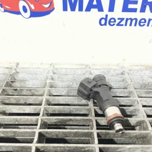 INJECTOR