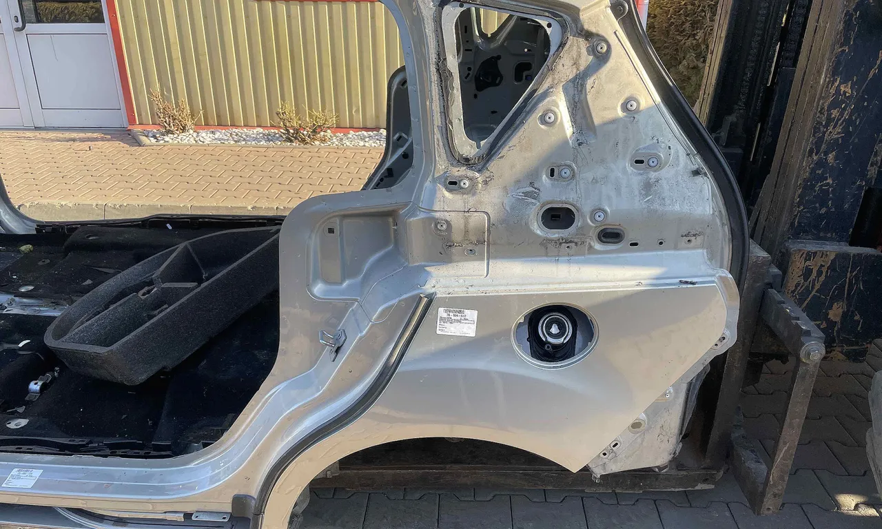 ARIPA SPATE STANGA FORD B-MAX 2012-2017