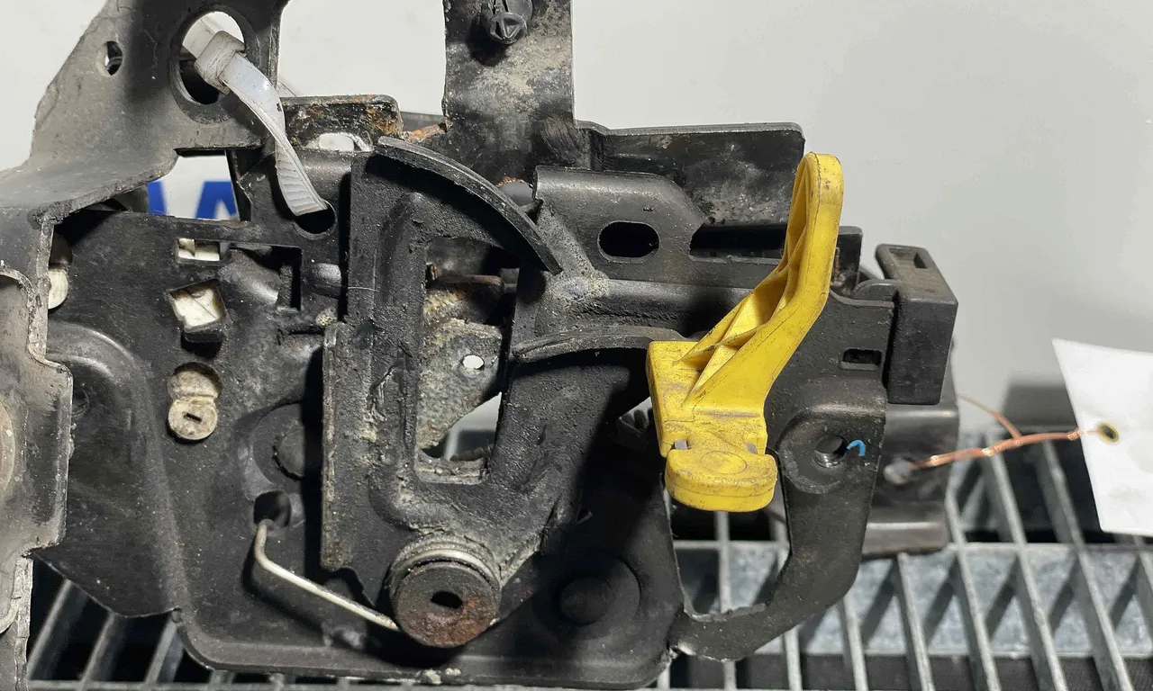 INCUIETOARE CAPOTA FATA FORD B-MAX 2012-2017