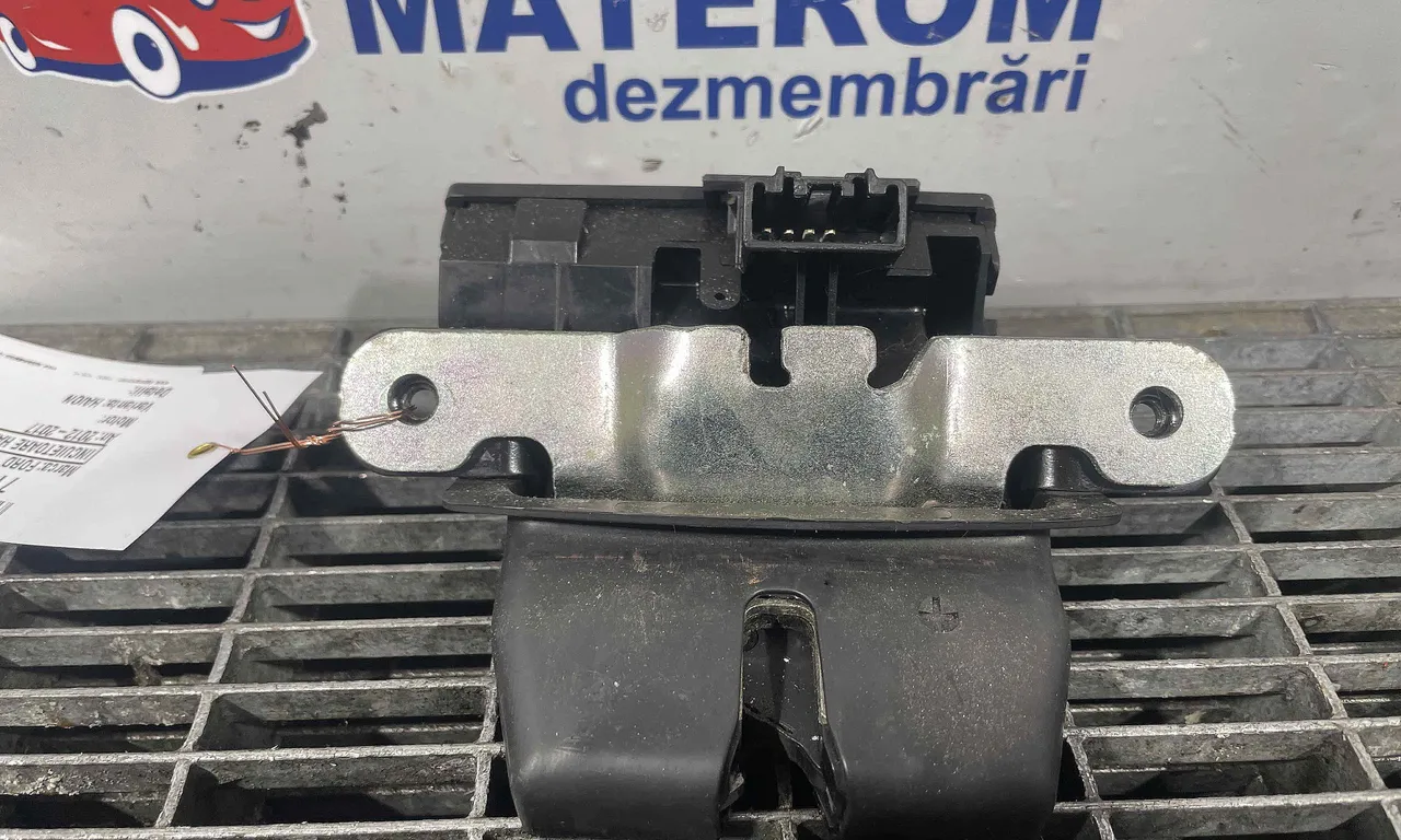 INCUIETOARE HAION FORD B-MAX 2012-2017
