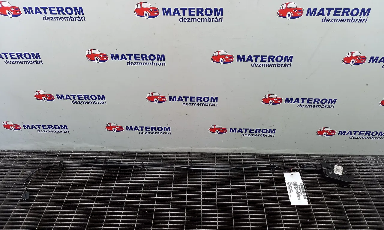INCUIETOARE USA FATA DREAPTA FORD B-MAX 2012-2017