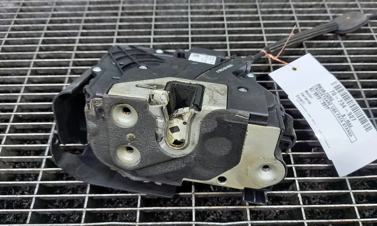 INCUIETOARE USA FATA STANGA FORD B-MAX 2012-2017