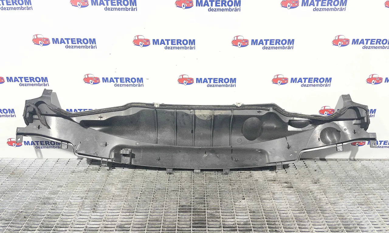SUPORT GRILA SUB PARBRIZ FORD B-MAX 2012-2017