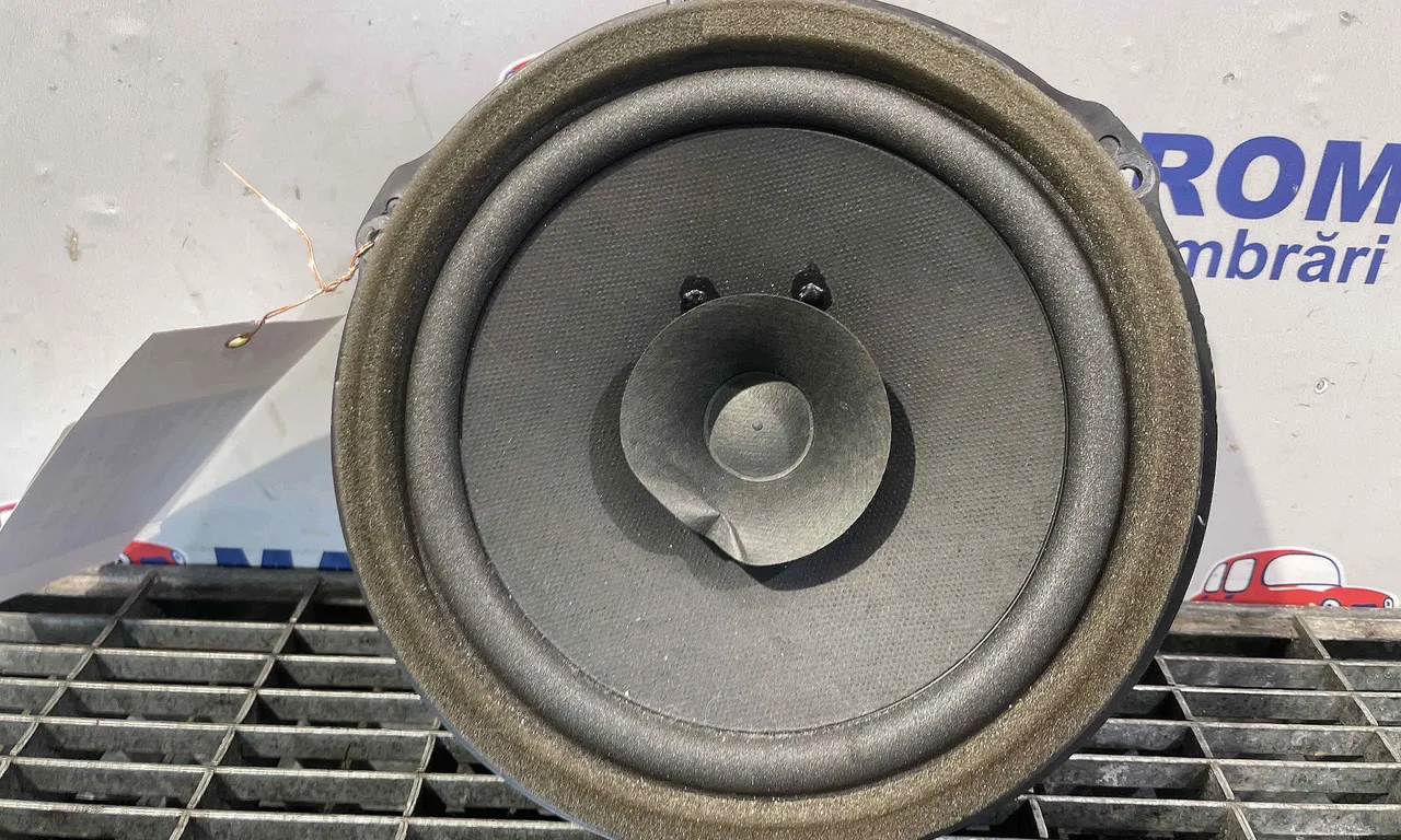 DIFUZOR AUDIO FORD B-MAX 2012-2017