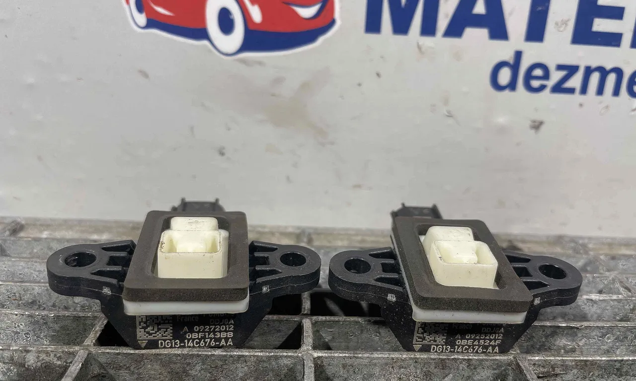 SENZOR IMPACT FORD B-MAX 2012-2017