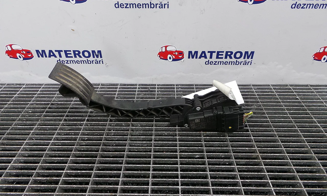 PEDALA ACCELERATIE FORD C-MAX 2007-2010