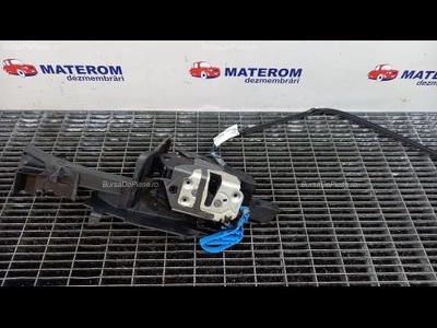 INCUIETOARE USA FATA STANGA FORD C-MAX II 1.6 Ti 2010-2019 oe 2048288, vedere frontata