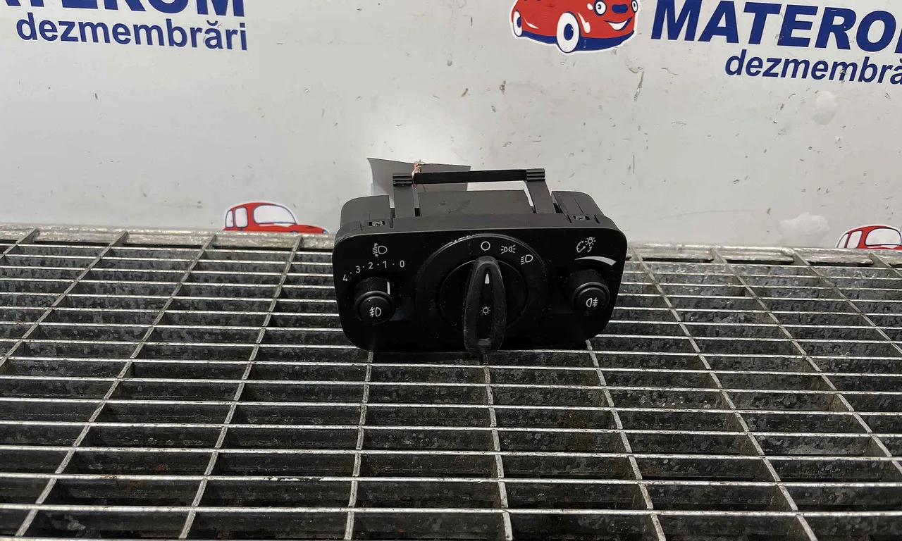 INTRERUPATOR LUMINI FORD C-MAX II 2010-2019