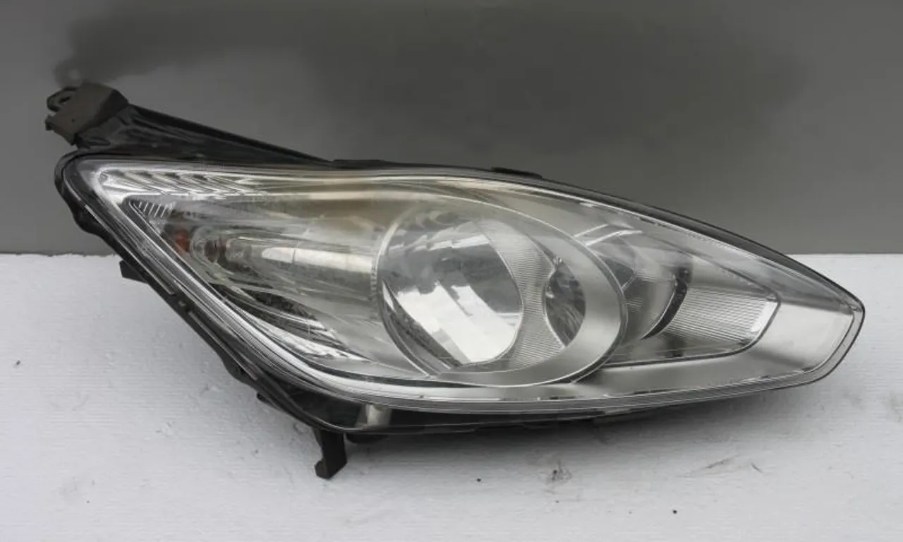 Far dreapta FORD C-MAX II 2010-2019