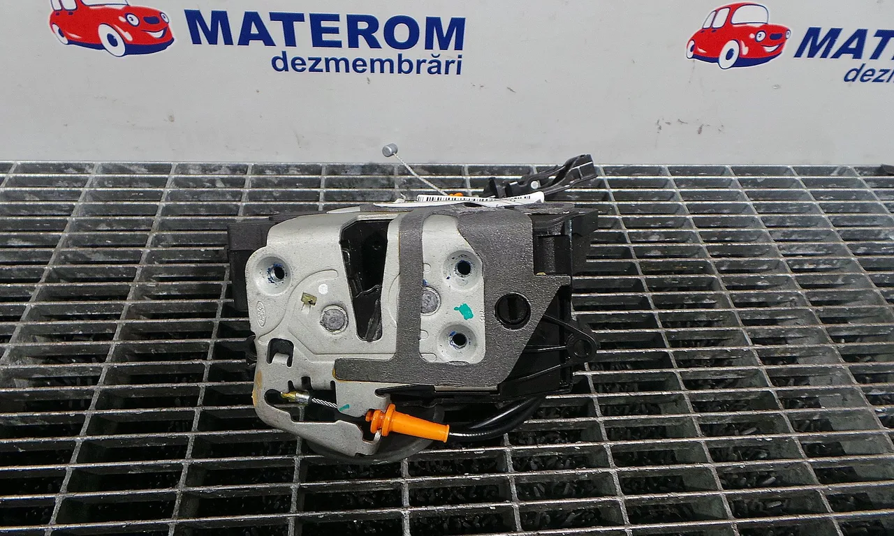 INCUIETOARE USA SPATE DREAPTA FORD ECOSPORT 2011-2022