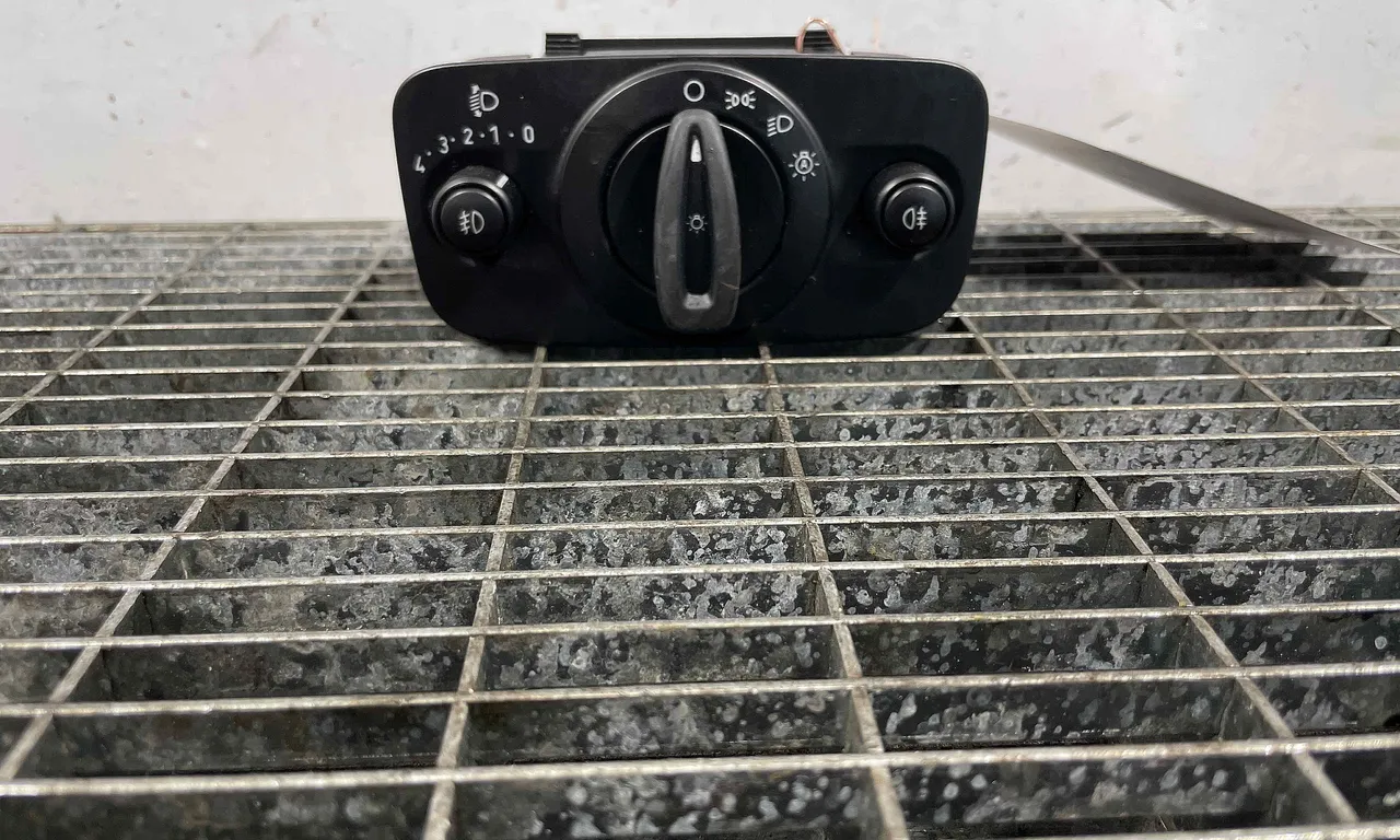 INTRERUPATOR LUMINI FORD ECOSPORT 2011-2022
