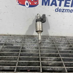 INJECTOR FORD ECOSPORT 1.0 EcoBoost 2011-2022 oe-CM5G9F593FB, vedere frontata