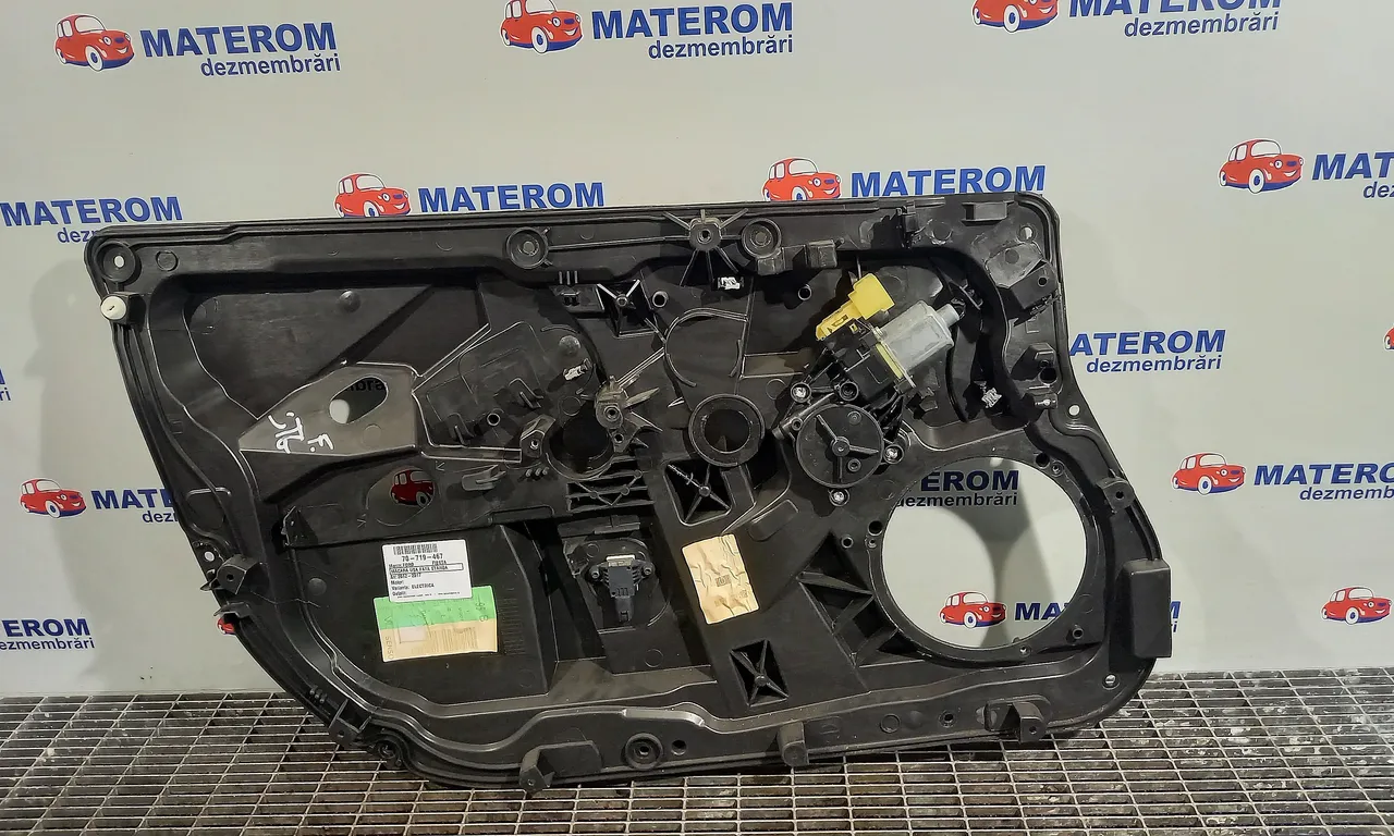 MACARA USA FATA STANGA FORD FIESTA VI 2008-2017