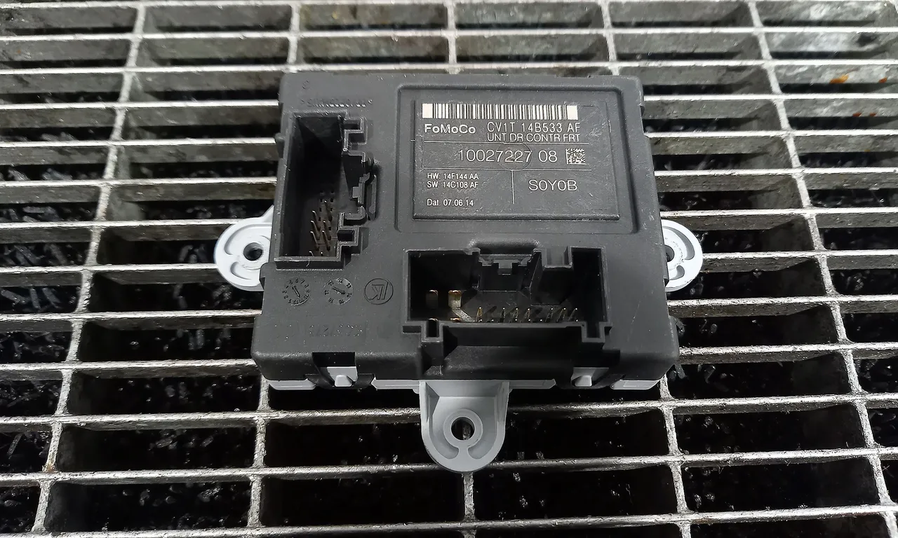 MODUL USA/STANGA FATA FORD FIESTA VI 2008-2017