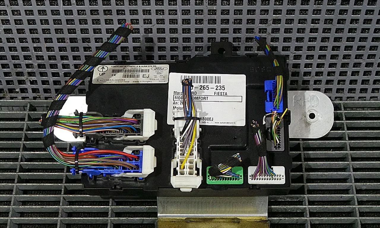 MODUL CONFORT FORD FIESTA VI 2008-2017