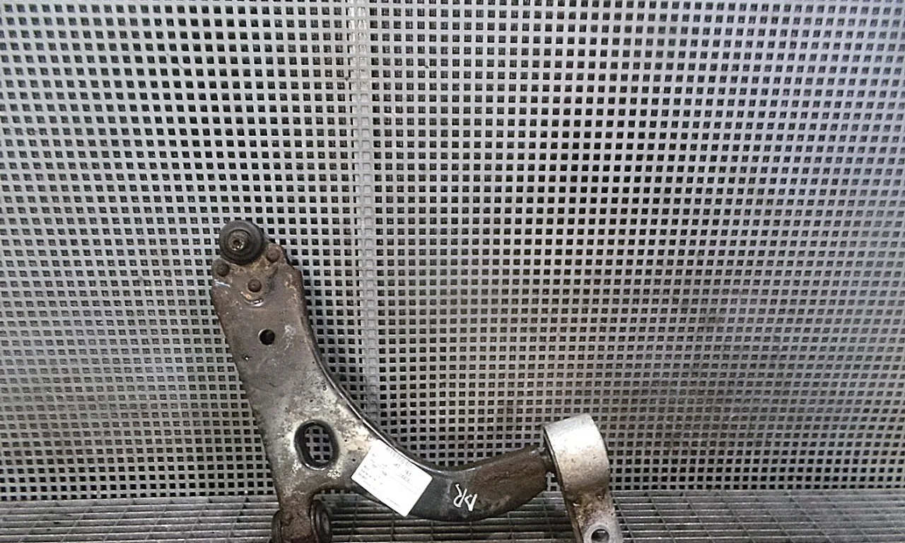 BRAT FATA INFERIOR DREAPTA FORD FIESTA 2000-2014