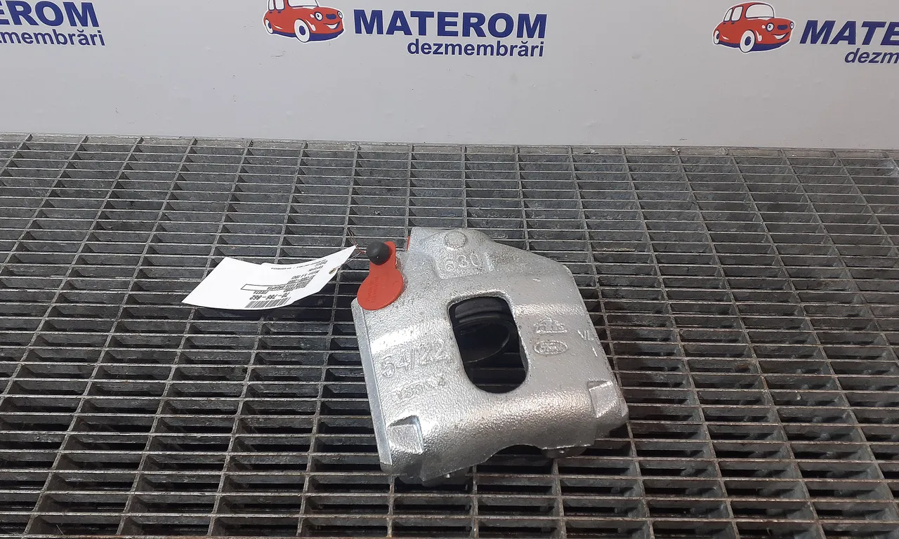 ETRIER FATA DREAPTA FORD FIESTA 2000-2014