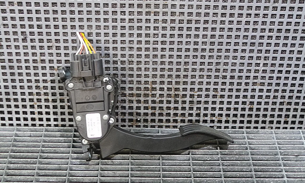 PEDALA ACCELERATIE FORD FIESTA 2000-2014