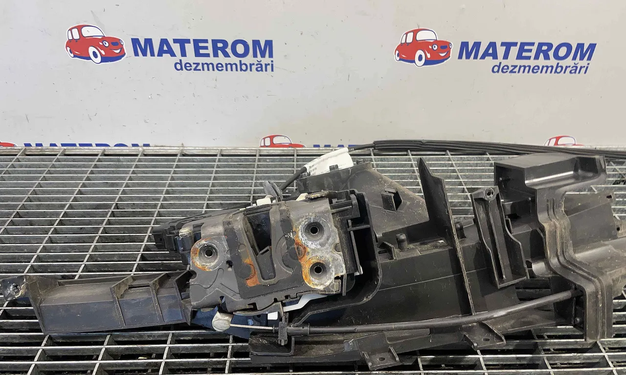 INCUIETOARE USA FATA DREAPTA FORD FOCUS C-MAX 2003-2007