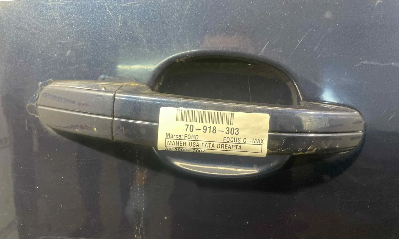 MANER USA FATA DREAPTA FORD FOCUS C-MAX 2003-2007